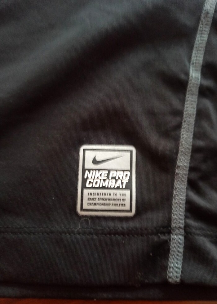 Nike pro combat dri- fit uzun kolllu t shirt - Görsel 2