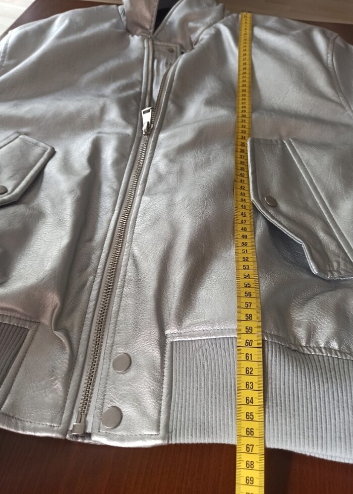 Zara metalik suni deri ceket - Görsel 3