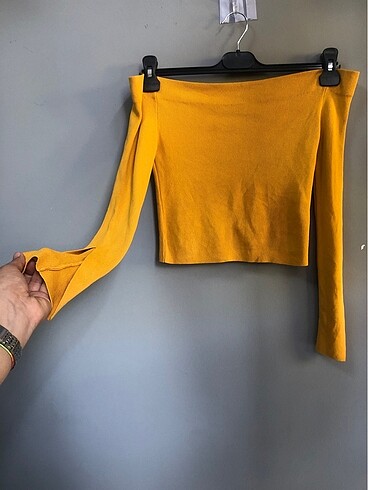 Zara Omuz dekolteli mevsimlik bluz