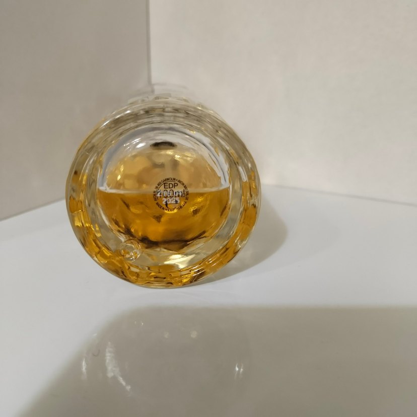 Avon Eve Confidence Kadın Parfümü - Görsel 3