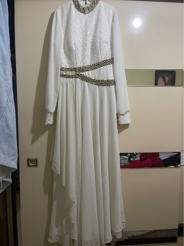 Düğün nikah elbisesi