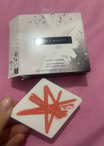 Fenty Beauty Fenty Beauty Fenty Cheeks Pudra Allık - Kırmızı