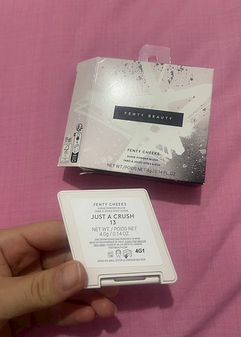  Beden Renk Fenty Beauty Fenty Cheeks Pudra Allık - Kırmızı