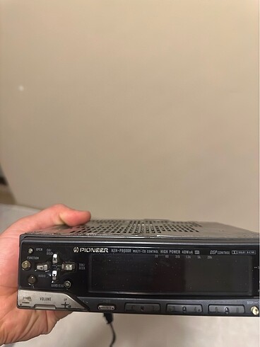 PİOONER 8600R