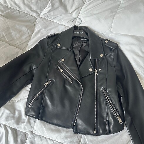 Deri ceket pull&bear