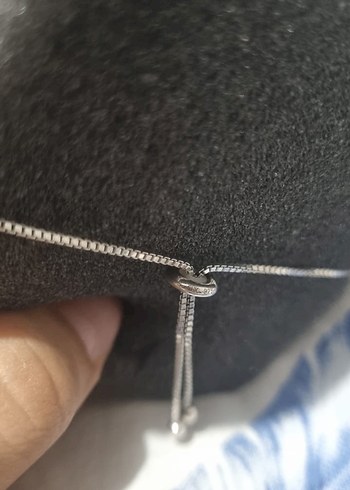 So Chic Zincir Detaylı Gri Kadın Bileklik