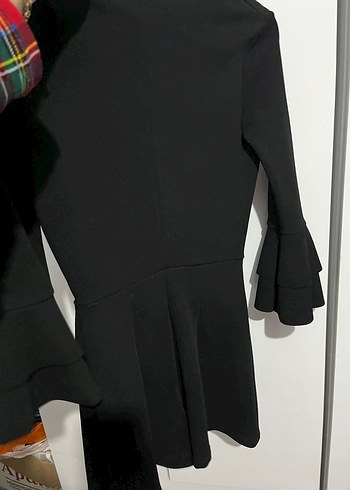 Bershka Siyah Kısa Tulum V Yaka - Görsel 4