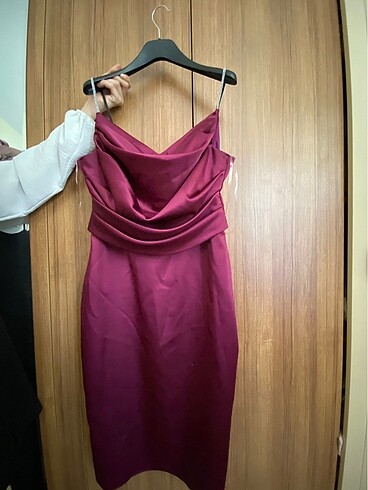 Askılı abiye elbise
