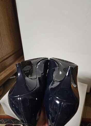 Orjinal Michael Kors Stiletto yeni - Görsel 7