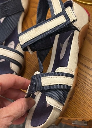 Camper Mavi Erkek Çocuk Tokalı Kaydırmaz Sandalet