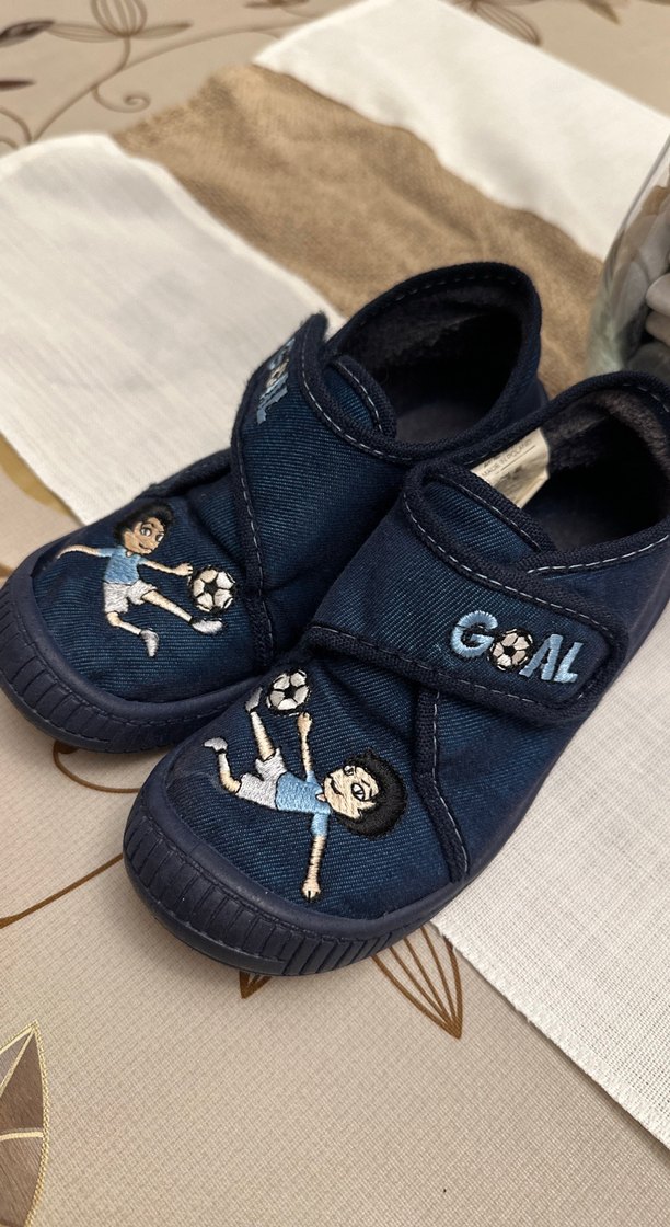 Erkek Çocuk Kot Kumaşlı Kaydırmaz Terlik - Görsel 2