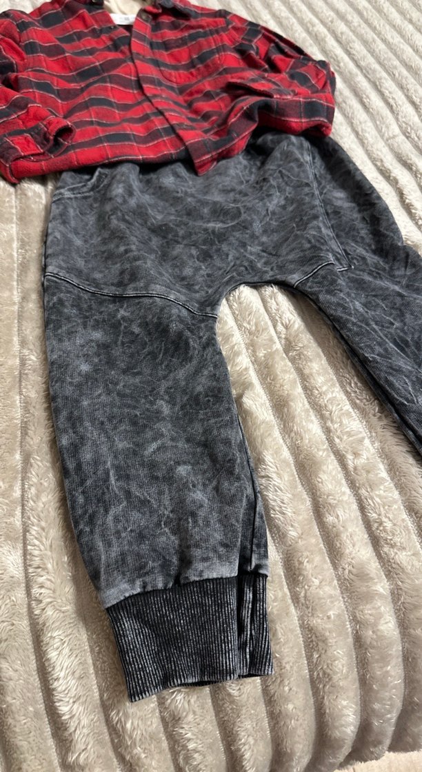 Kapüşonlu Kırmızı Ekoseli Erkek Çocuk Takımı - Görsel 2