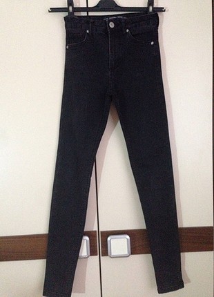 Bershka Yüksek bel denim pantolon