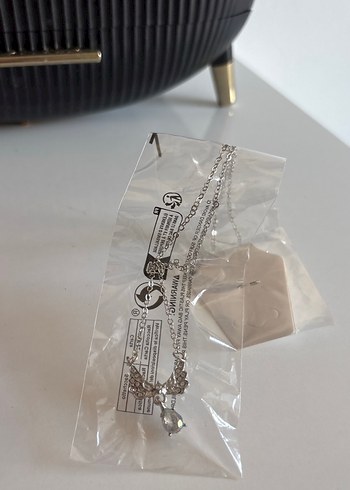 Gri Payetli Kadın El Zinciri - Görsel 3