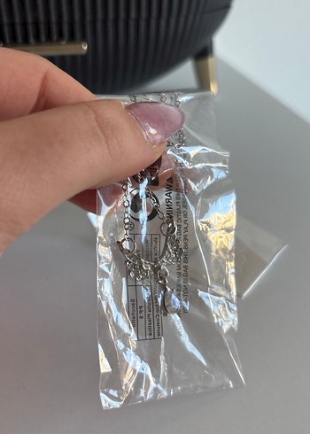 Gri Payetli Kadın El Zinciri - Görsel 2