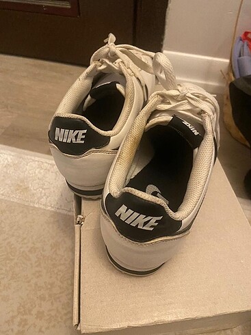 38 Beden Nike spor ayakkabı