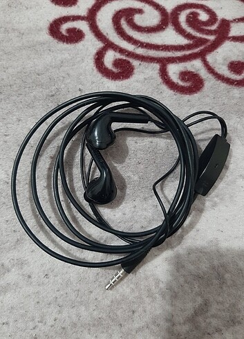 Samsung kablolu kulaklık