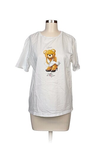 Koton T-shirt %70 İndirimli.
