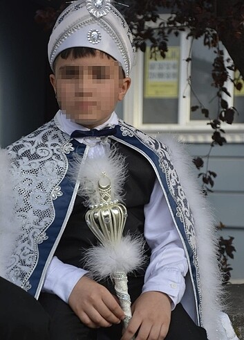 Sünnet kıyafeti