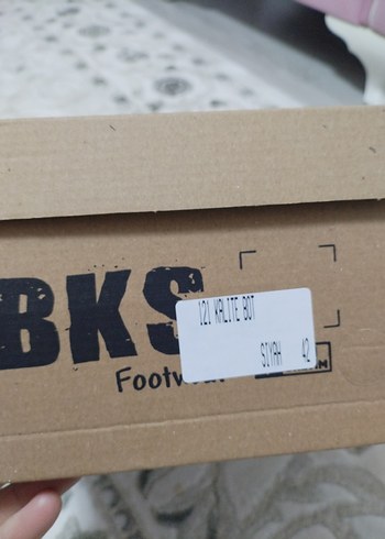 Siyah Tokalı Erkek Bot - Görsel 3