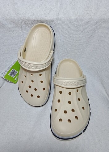 Yeni bayan Crocs terlik 