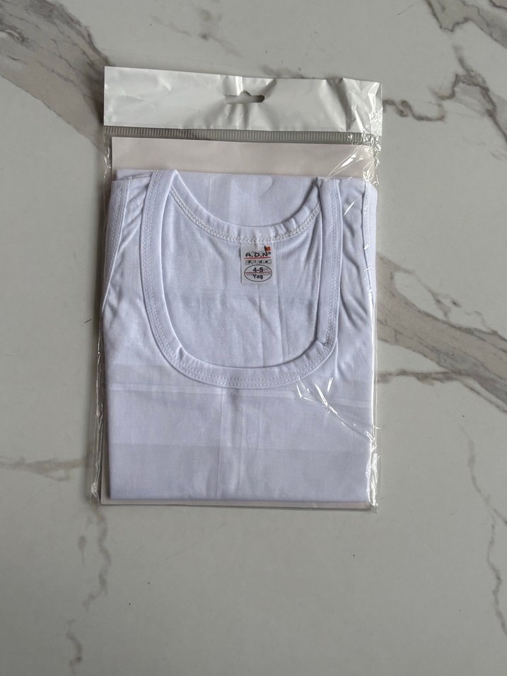  Erkek Çocuk Atlet 45 Yaş - Görsel 2