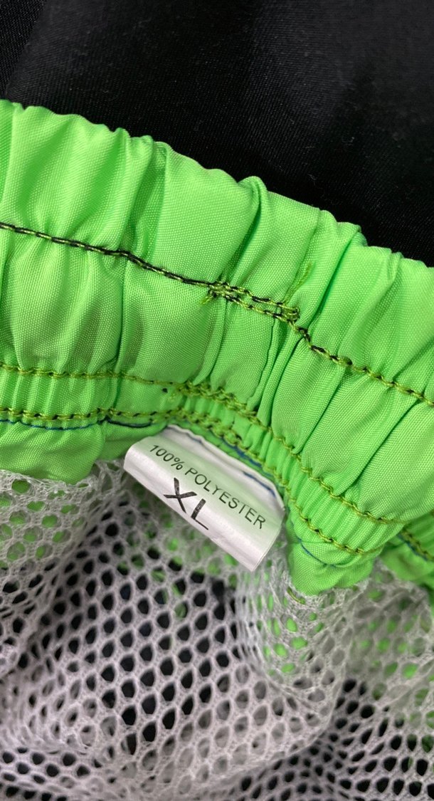 Yeşil Kemerli Erkek Deniz Şortu - Görsel 5