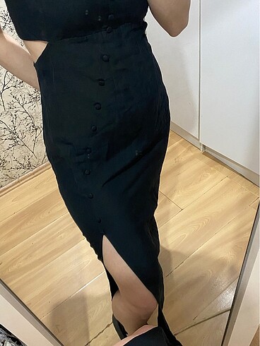 xs Beden siyah Renk Zara Pencere Detaylı Yırtmaçlı Elbise