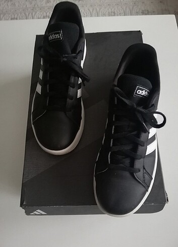 Adidas Orijinal Adidas Spor Ayakkabı 