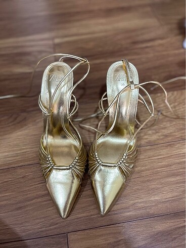 Zara Zara gold topuklu