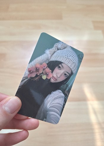 LC Waikiki İllit Minju Pob Photocardı