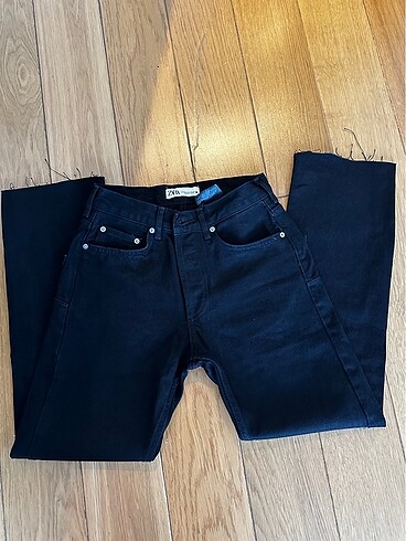 Zara Zara MoM jean