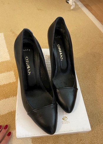 Zara Siyah Stiletto Kadın Ayakkabı