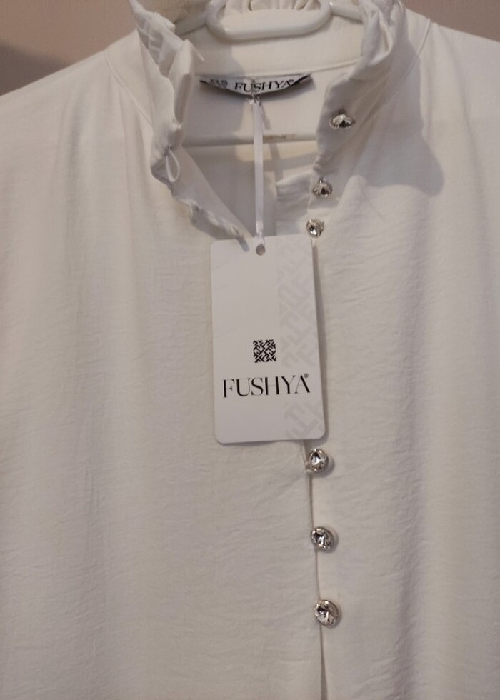 Beyaz Elbise - Görsel 2