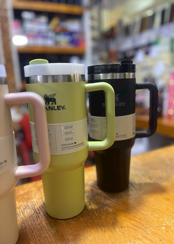 Orjinal stanley kulplu Pipetli termos - Görsel 3