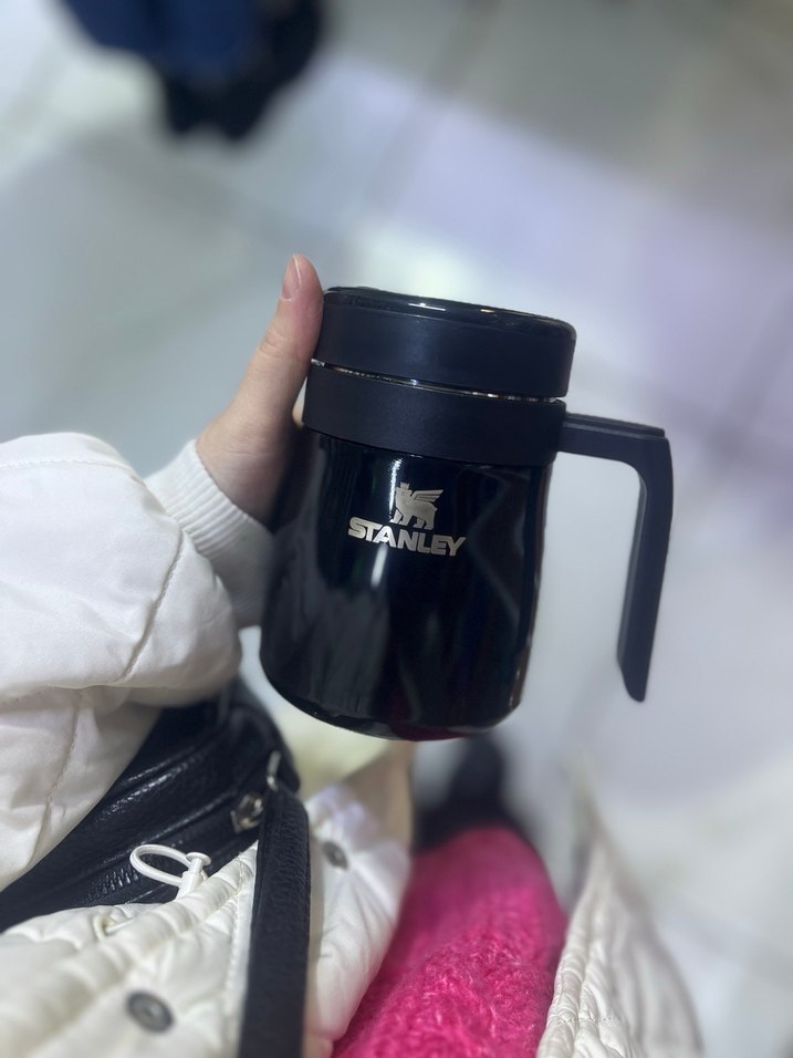 ORJİNAL Kırmızı Stanley Termosu - Görsel 2