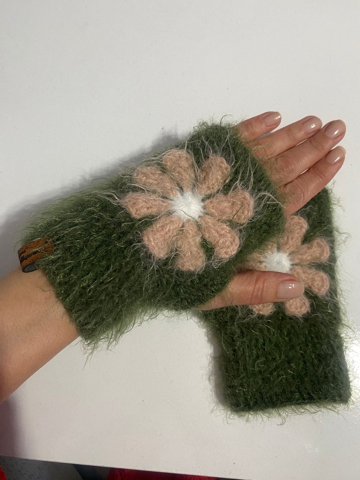 Yeşil  El Örgüsü Kadın Eldiven - Görsel 2