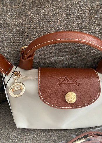 Longchamp Longchamp XS boy krem omuz askılı çanta