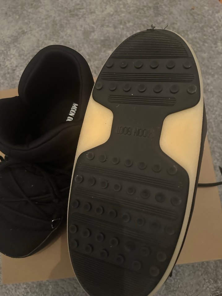 Siyah Kadın Kauçuk Dolgu Topuklu Spor Bot - Görsel 3