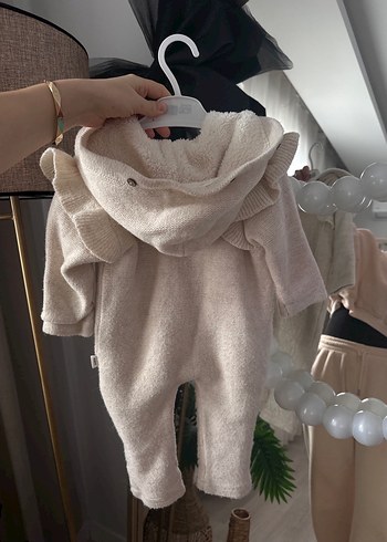 Bej Örgü Kız Bebek Tulum - Görsel 5