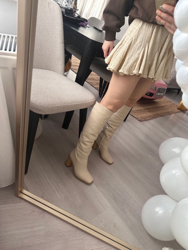 Bej Deri Blok Topuklu Diz Boyu Kadın Çizme - Görsel 4