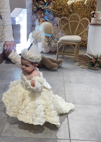 Krem Fırfırlı Gotik Kız Çocuk Elbisesi - Görsel 6