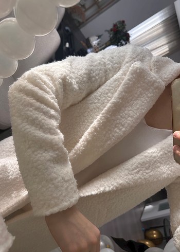 Beyaz Buklet Kadın Kaban - Görsel 6