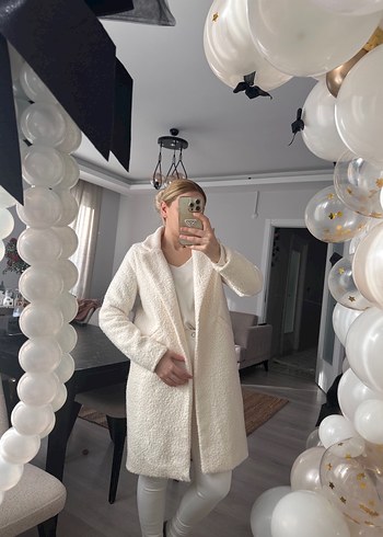 Beyaz Buklet Kadın Kaban - Görsel 3