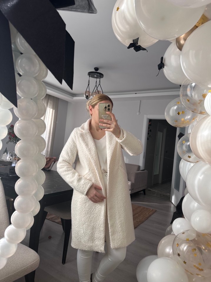 Beyaz Buklet Kadın Kaban - Görsel 3