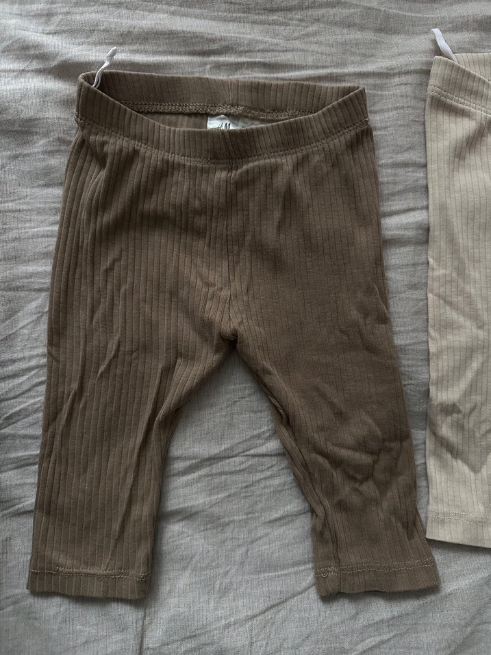 Kız Çocuk Bej Piliseli Pamuklu Tayt - Görsel 3