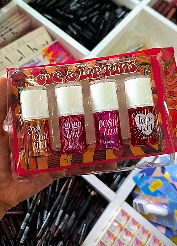 Benefit tint seti
