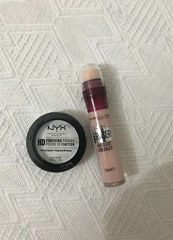 Maybelline eraser kapatıcı ve nyx pudra