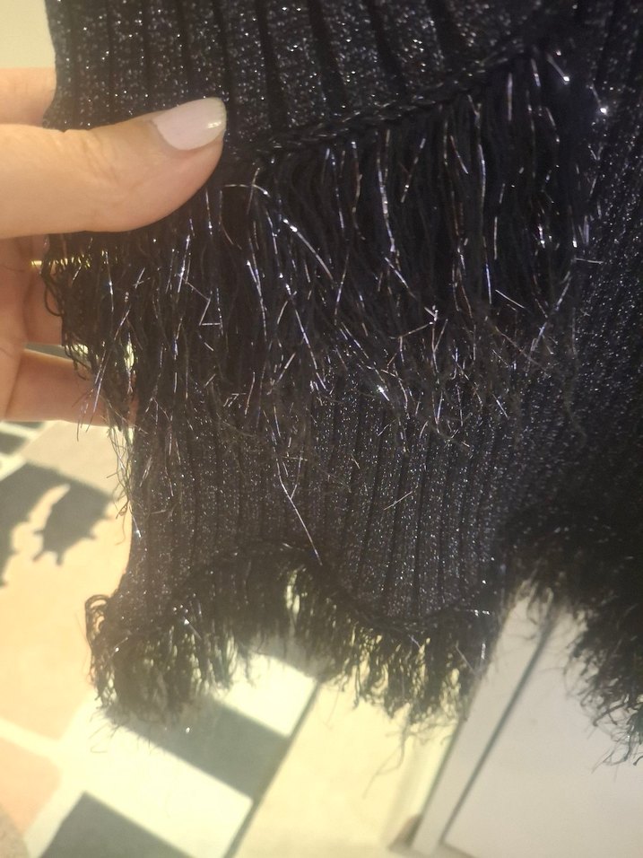 Zara Kürk Detaylı V Yaka Gri Triko Elbise - Görsel 4