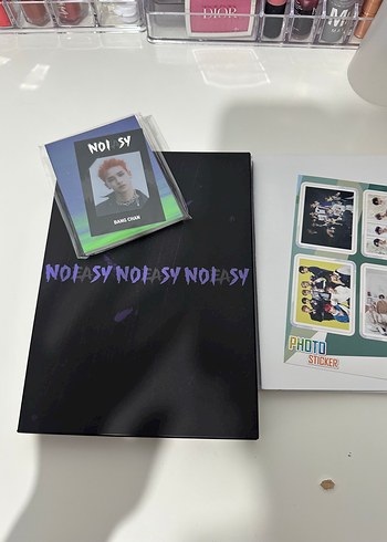 StrayKids Noeasy Albüm Kpop
